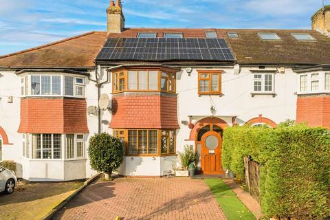 5 bedroom house for sale, Gibsons Hill, London SW16