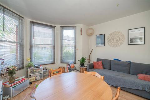129 Albert Road, Wood Green, London, N22 7AG