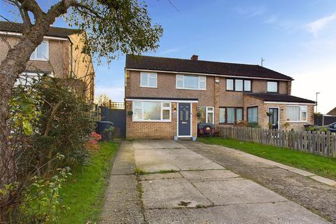 15 Beechwood Grove, Tuffley, Gloucester, GL4 0AQ