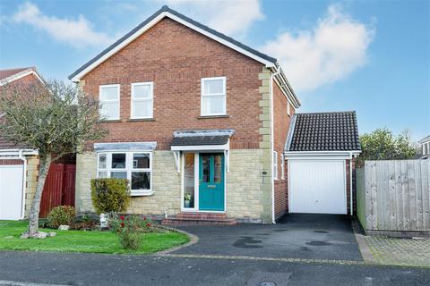 4 bedroom detached house for sale, West Meadows, Newcastle Upon Tyne