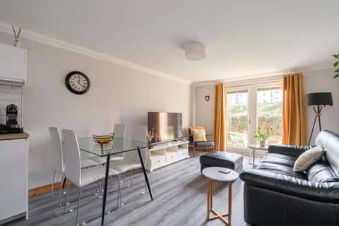 1 bedroom ground floor flat for sale, New Mart Square, Edinburgh EH14