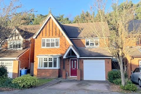 4 bedroom detached house to rent, Ramsdell Road, Fleet, Hampshire, GU51