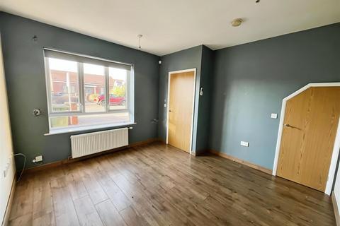 2 bedroom terraced house to rent, Sherbourne Road, Sunderland