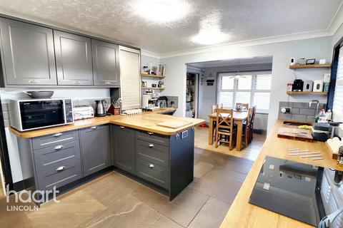 3 bedroom detached bungalow for sale, Tattershall Bridge Road, Lincoln