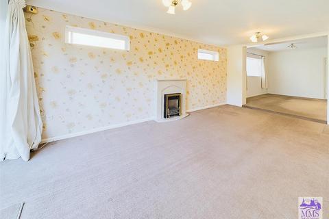 3 bedroom detached bungalow for sale, Hempstead Road, Hempstead, Gillingham