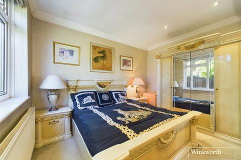 1a Ridge Close, London, NW4 1ER