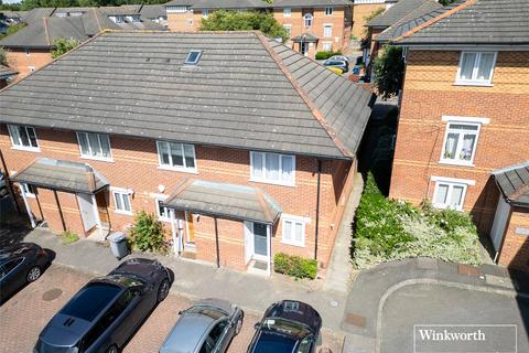 2 bedroom end of terrace house for sale, Swynford Gardens, London NW4