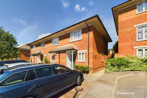 2 bedroom end of terrace house for sale, Swynford Gardens, London NW4