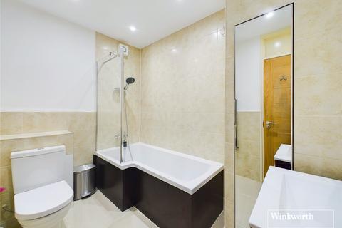 2 bedroom apartment for sale, Woodburn Close, London NW4