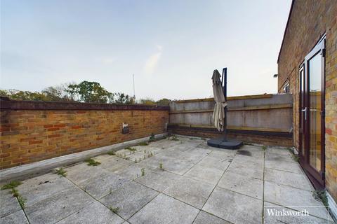 26 Woodburn Close, London, NW4 2NF