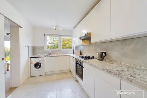 2 bedroom apartment to rent, Holders Hill Road, Hendon NW4