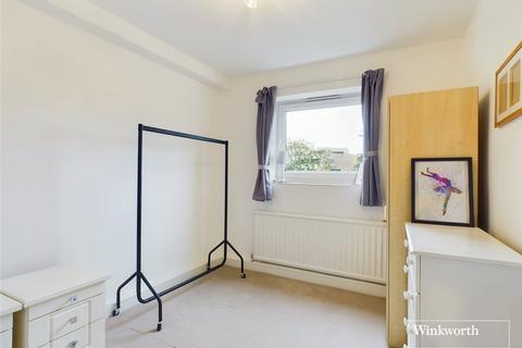 2 bedroom apartment to rent, Holders Hill Road, Hendon NW4