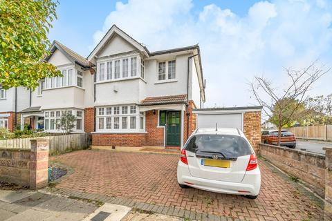 4 bedroom semi-detached house for sale, Norbiton Avenue, Kingston Upon Thames, KT1