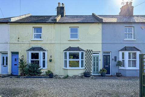 2 bedroom cottage for sale, Field Place, Littlehampton BN17