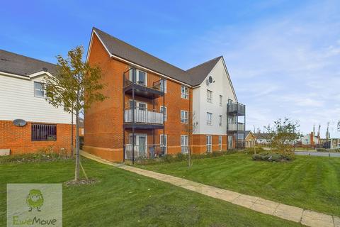 2 bedroom apartment for sale, Dunne House, Farman Drive, Hoo St. Werburgh, Rochester ME3 9UJ