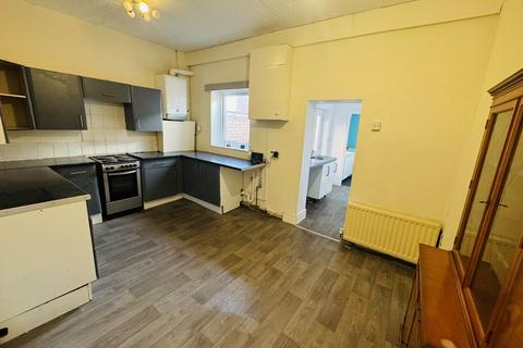 3 bedroom terraced house to rent, Ilchester Street, Seaham, Co. Durham, SR7