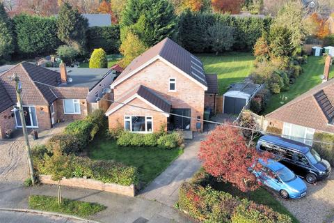 5 bedroom detached house for sale, Codmore Crescent, Chesham HP5