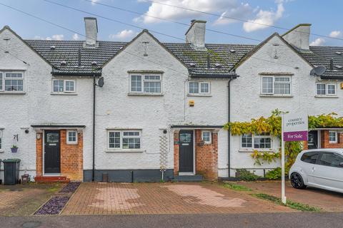 2 bedroom terraced house for sale, Derwent Road, Henlow, SG16