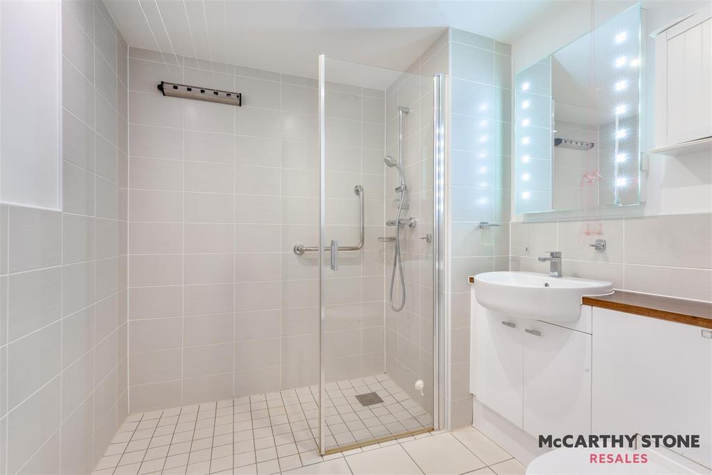 8628232-interior12.jpg