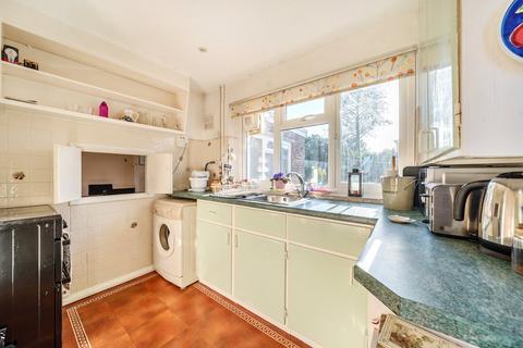 2 bedroom semi-detached house for sale, Fairlands Avenue, Fairlands, Guildford, GU3