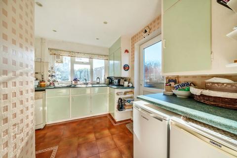 undefined, Fairlands Avenue, Fairlands, Guildford, GU3