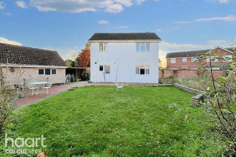 3 bedroom detached house for sale, Pirie Road, Colchester