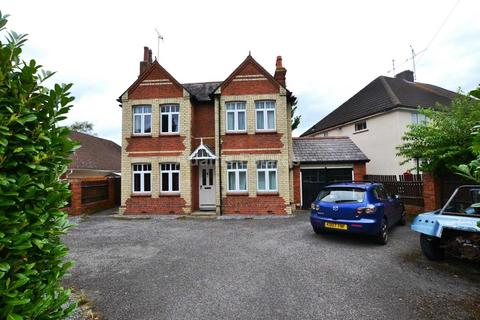undefined, Room 4, Reading Road, Woodley