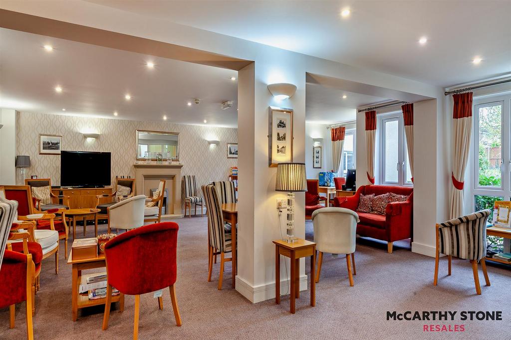 8626432-interior16-800.jpg