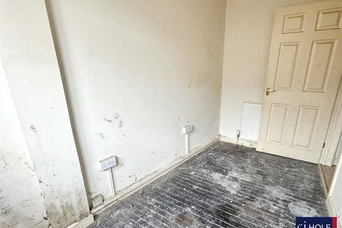 2 bedroom apartment for sale, High Street, Tredworth, Gloucester, GL1