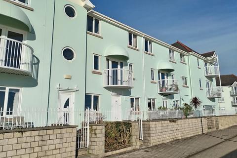 4 bedroom townhouse for sale, Marine Walk, Marina, Swansea