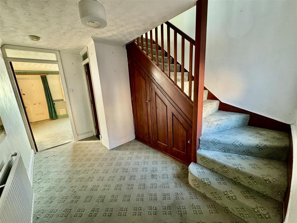 Hall.jpg