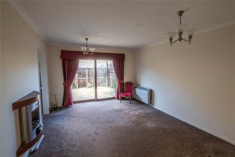 2 bedroom bungalow for sale, Moores Court, Cottenham, Cambridge, Cambridgeshire, CB24