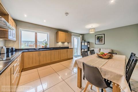 3, Coach House Manchester Road, Marsden, Huddersfield, HD7 6NL