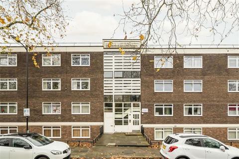 3 bedroom flat to rent, Delamere Terrace, London W2