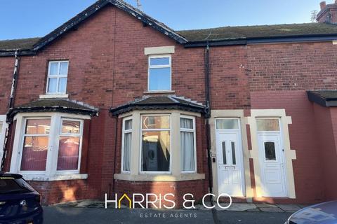 2 bedroom terraced house to rent, Addison Road, Fleetwood, FY7