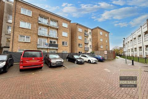 2 bedroom flat for sale, Convent Way, SOUTHALL UB2