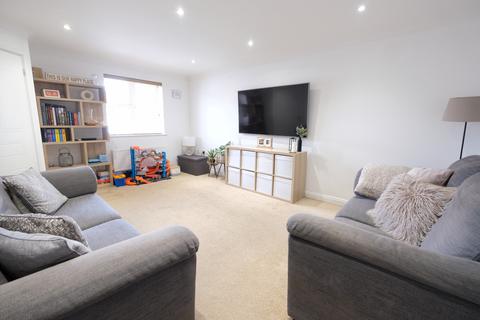 3 bedroom end of terrace house for sale, Harrier Green, Holbury SO45