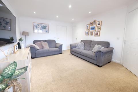 3 bedroom end of terrace house for sale, Harrier Green, Holbury SO45