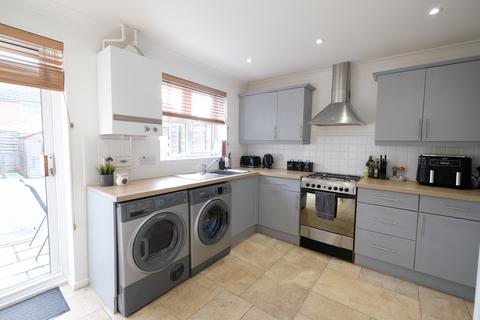 3 bedroom end of terrace house for sale, Harrier Green, Holbury SO45