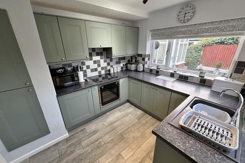 3 bedroom semi-detached house for sale, Barn Croft, Penwortham PR1