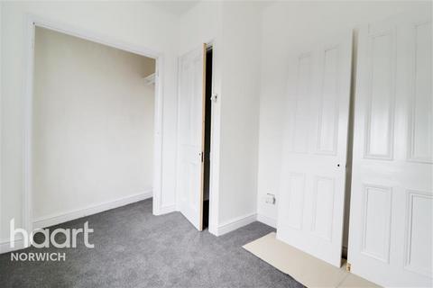 2 bedroom terraced house to rent, Unthank Road, Golden Triangle