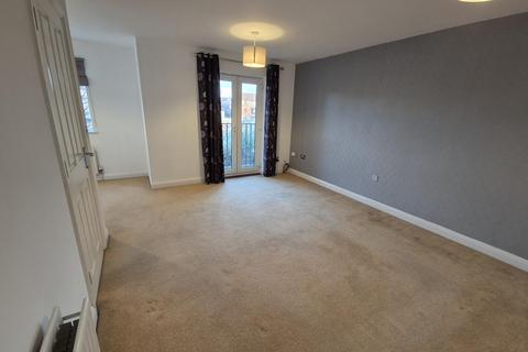 4 bedroom townhouse to rent, Henry Bird Court, Far Cotton, Northampton, NN4