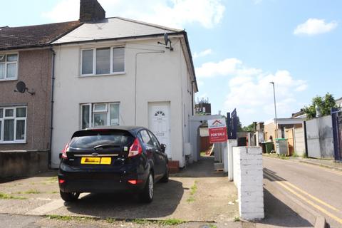 Ground Floor Flat, 12 Blithbury Road, Dagenham, RM9 4PX