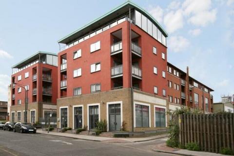 2 bedroom apartment to rent, Cable Street, London, E1W