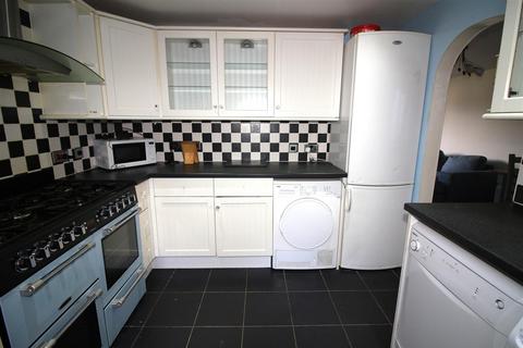 3 bedroom terraced house for sale, Beatrice Gardens, Saltash