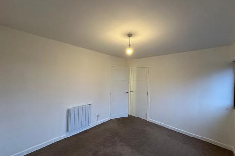 2 bedroom flat to rent, Main Street, Perth PH2