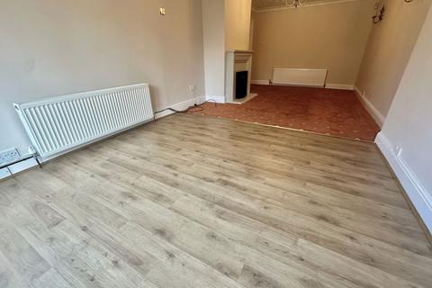 40 Eaton Crescent, Gornal Wood, Dudley, DY3 2XH
