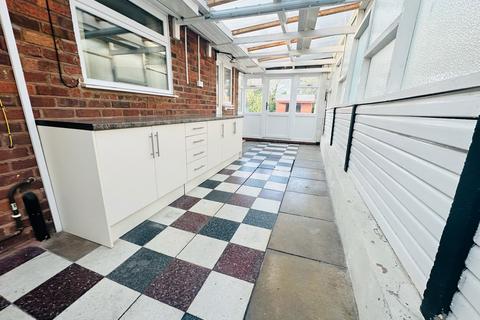 40 Eaton Crescent, Gornal Wood, Dudley, DY3 2XH