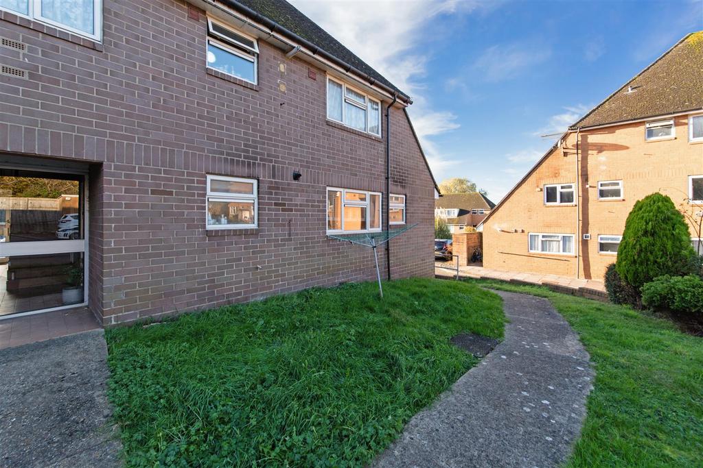 CRESSAL CLOSE (10).jpg