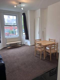 1 bedroom in a house share to rent, Egerton Road